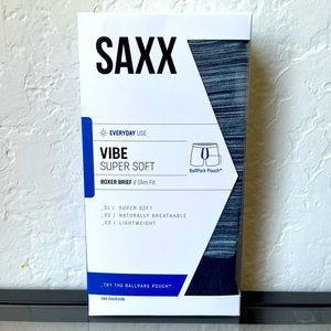NWT SAXX Vibe Boxer Brief - Small